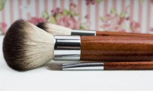 10 tips over het gebruik van make-up kwasten